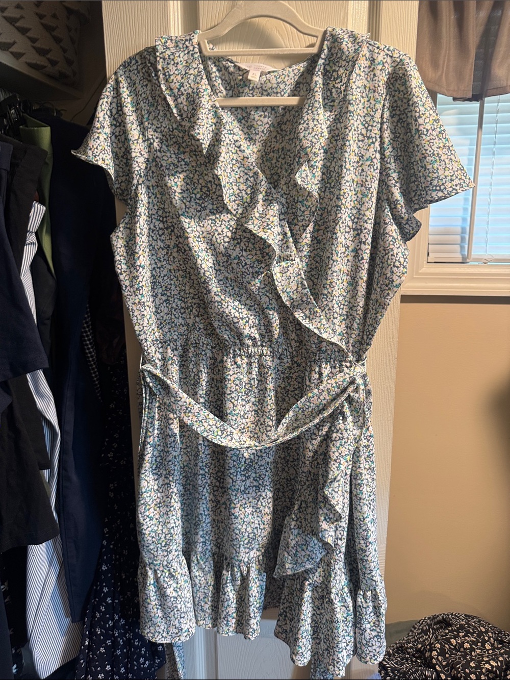 LC Lauren Conrad Dress with Blue & Green Floral Print-XL